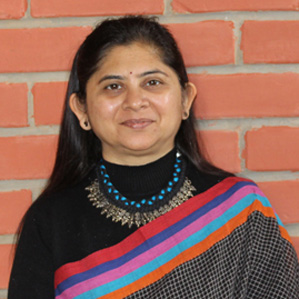 Dr. Smita Singh (Dabholkar)